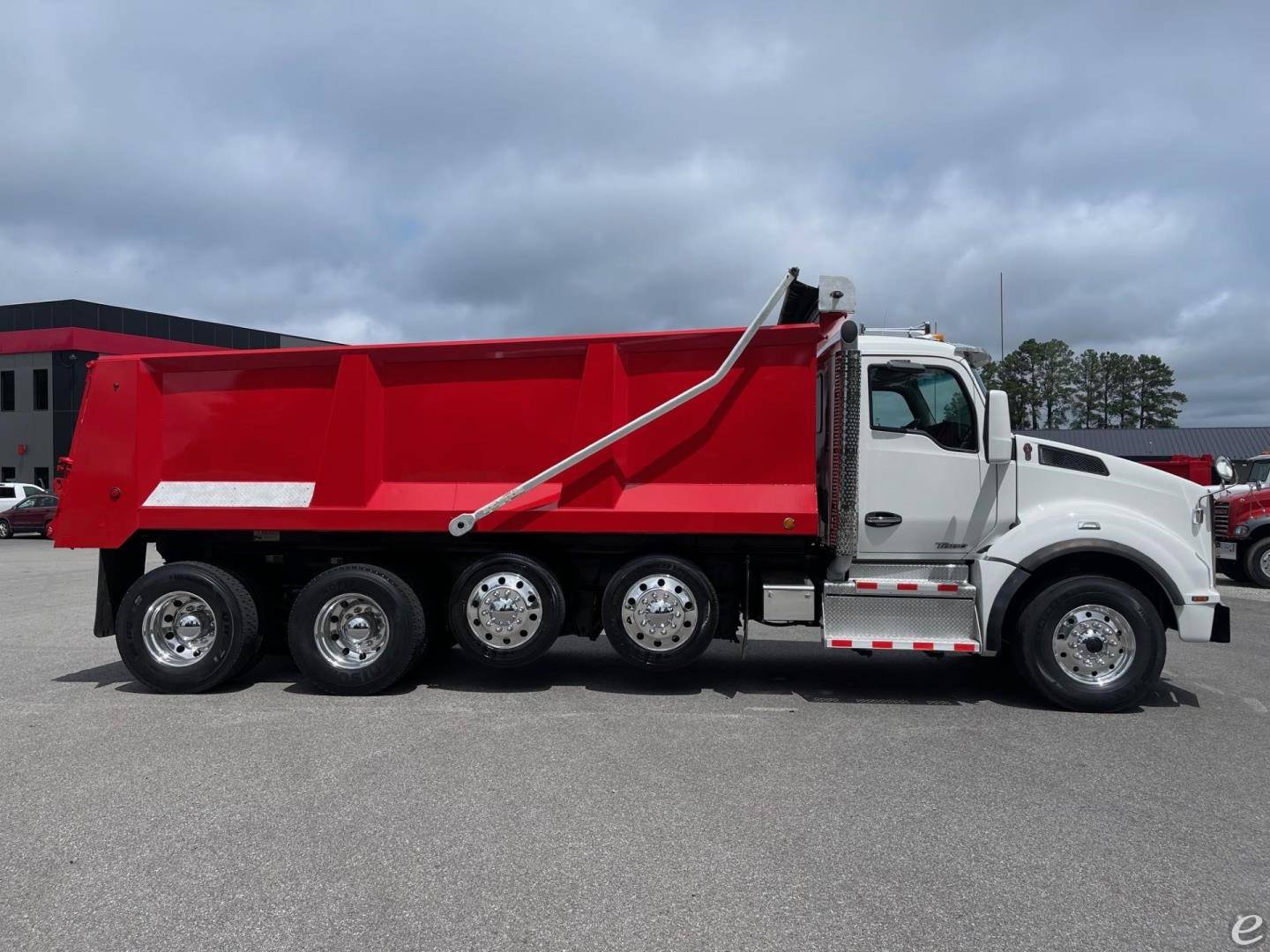2019 Kenworth T880