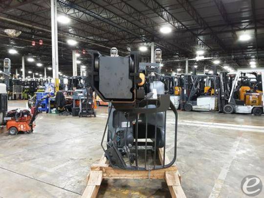 2017 Crown RMD6025-32 Electric Reach Truck - 123Forklift
