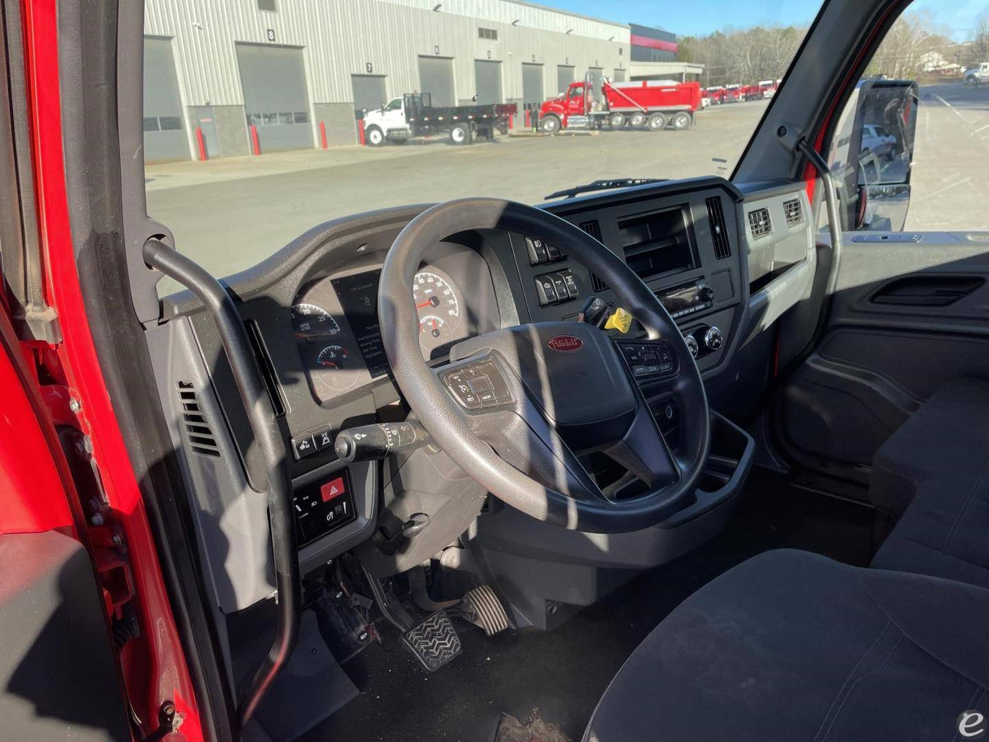 2024 Peterbilt 536