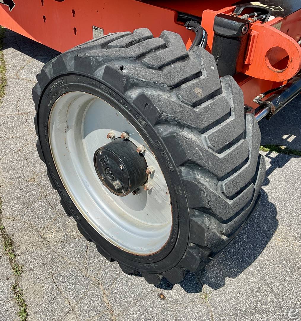 2015 JLG 600AJ