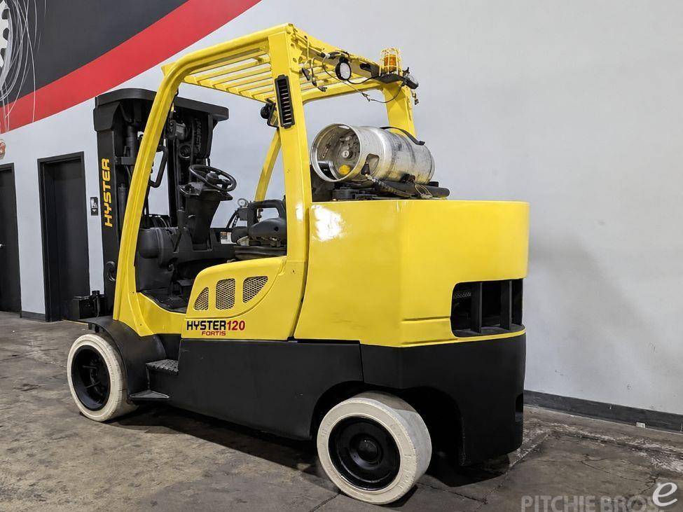2016 Hyster S120FTS