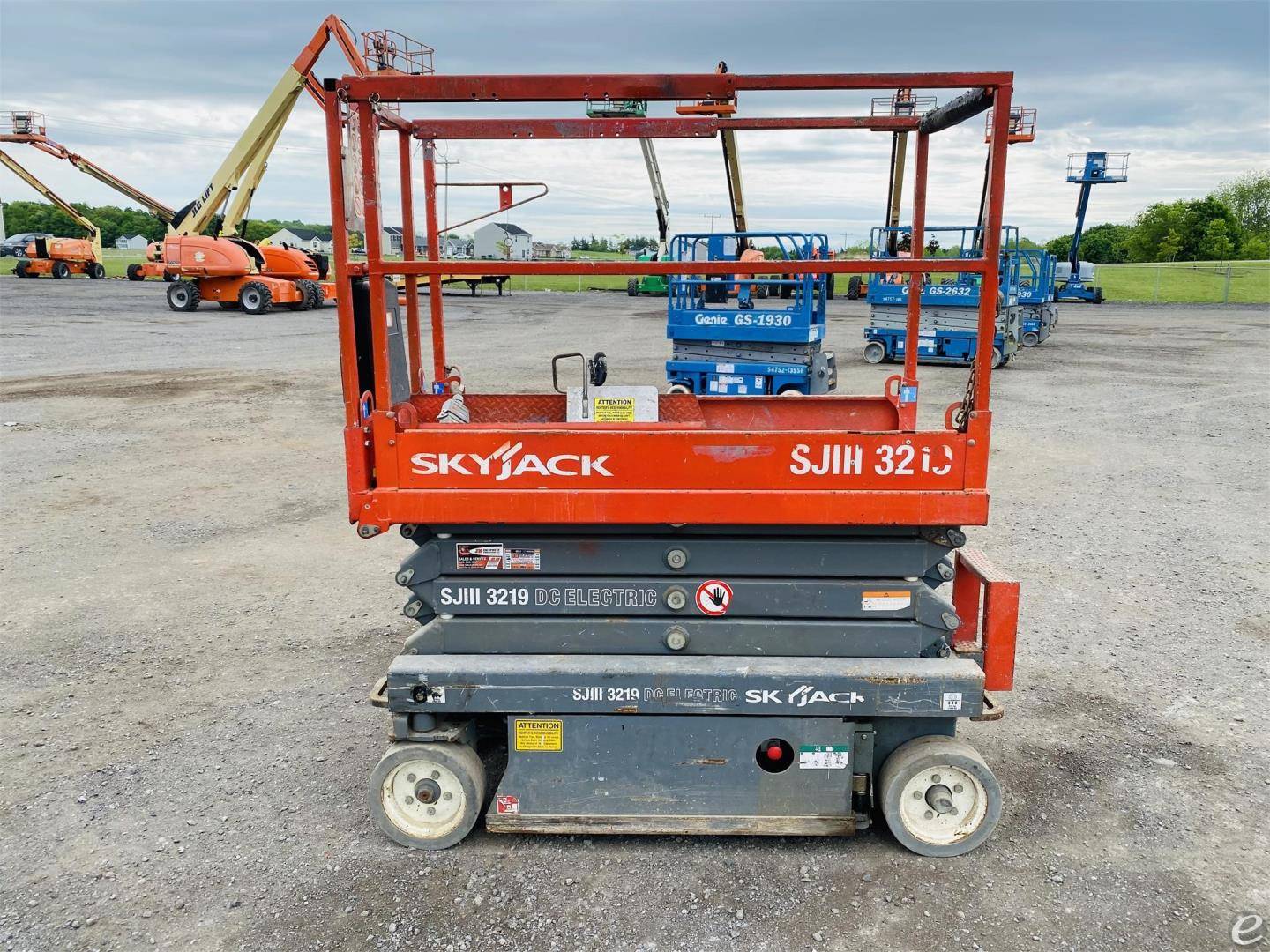 2013 Skyjack SJIII3219