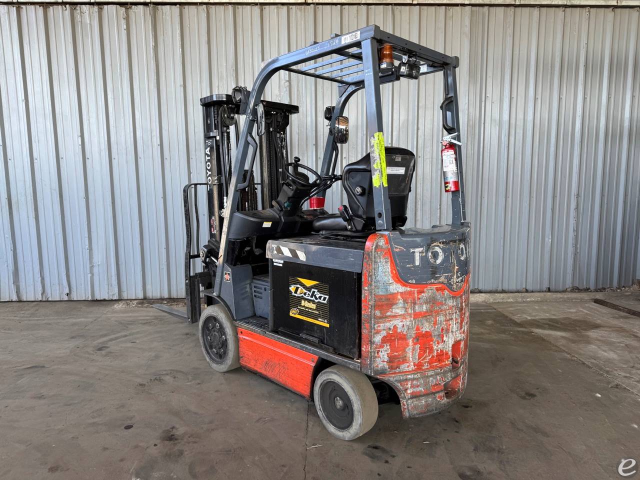 2011 Toyota 8FBCU25 Electric Forklift - 123Forklift
