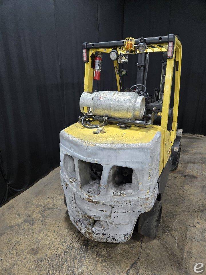 2019 Hyster S100FT