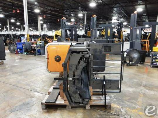 2017 Crown SP4050-30 Electric Order Picker - 123Forklift