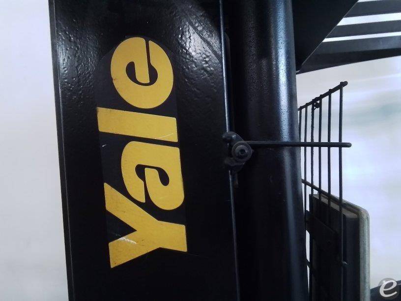 2018 Yale NR045EB