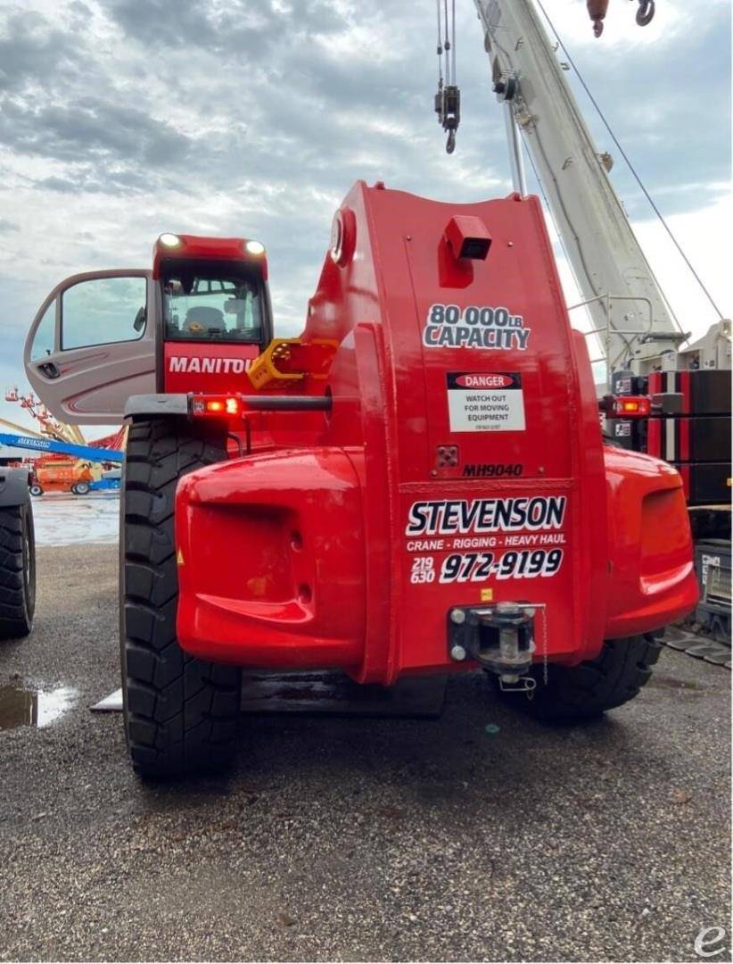 2021 Manitou MHT12330