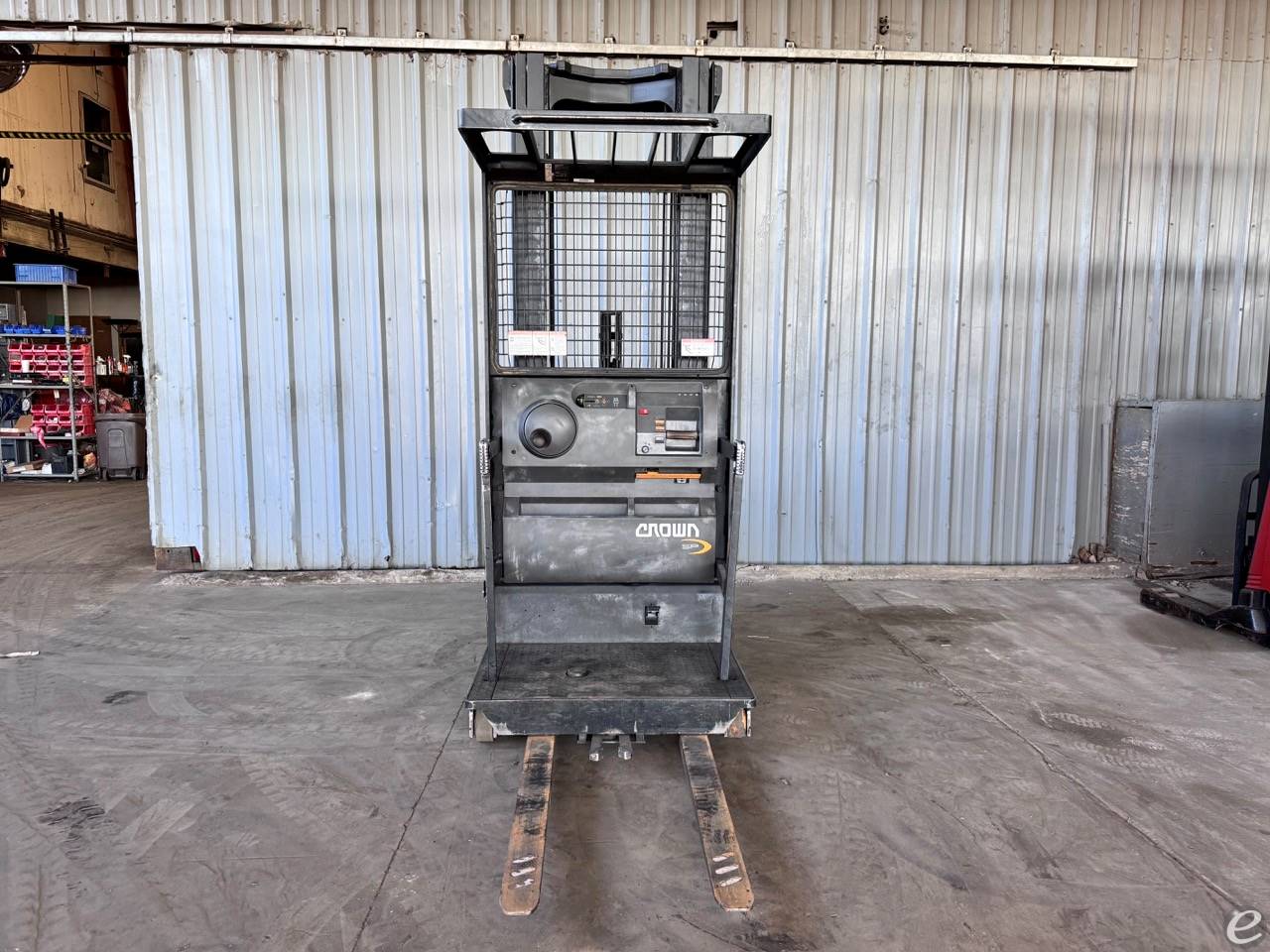 2009 Crown SP3510-30 Electric Order Picker - 123Forklift