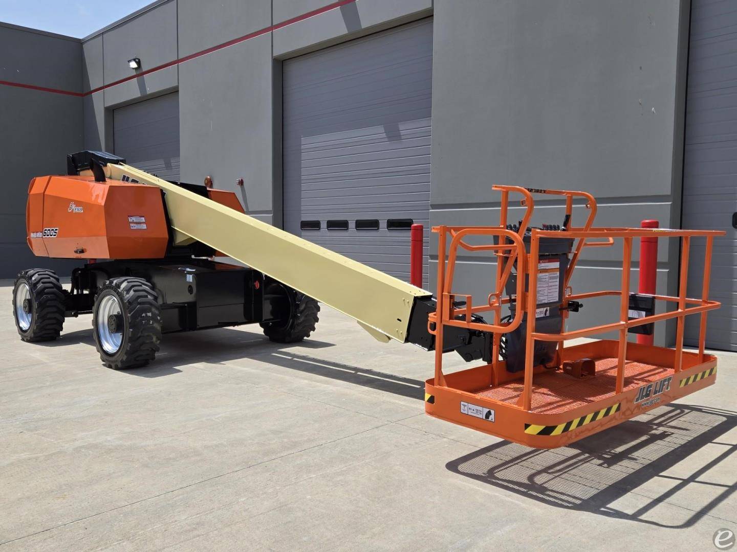 2014 JLG 600S Dual Fuel Boom Lift - 123Forklift