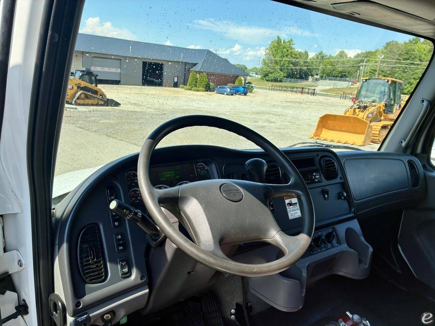 2019 Freightliner BUSINESS CLASS M2 106