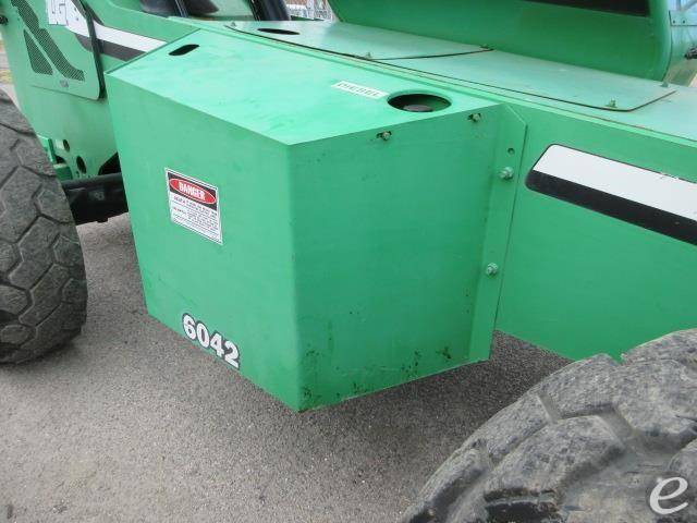 2012 Skytrak 6042