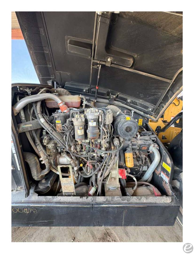 2014 Cat TH406C