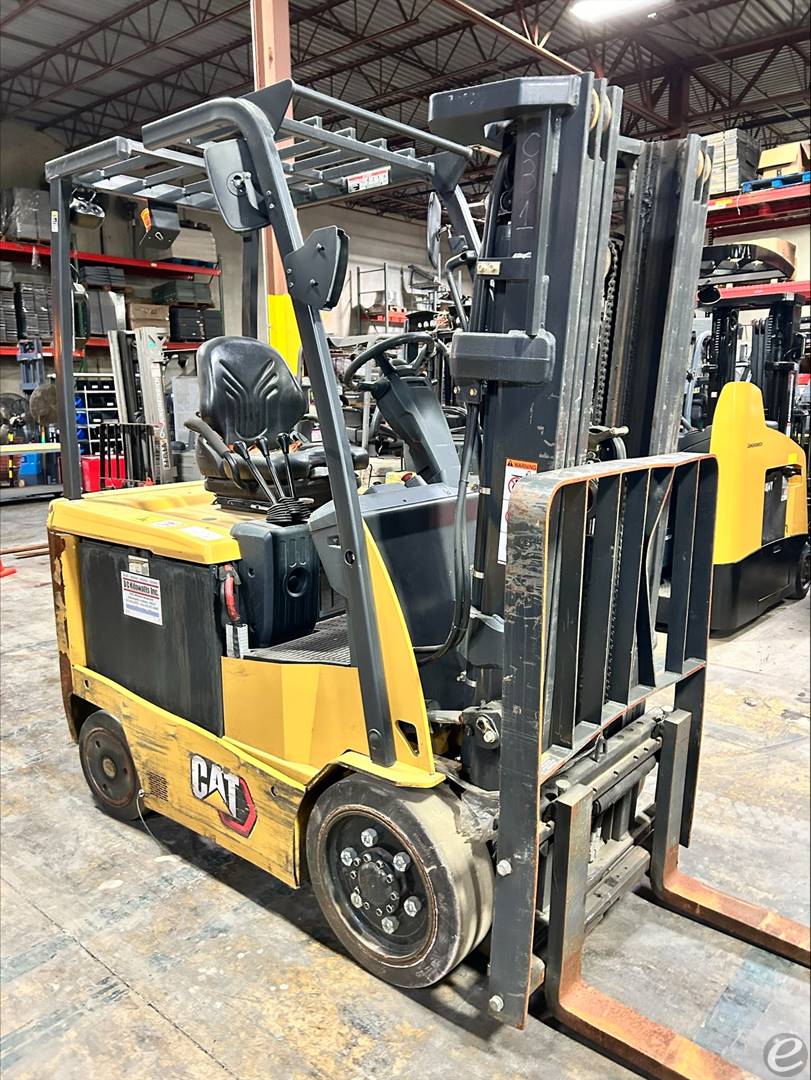 2022 Cat EC25N