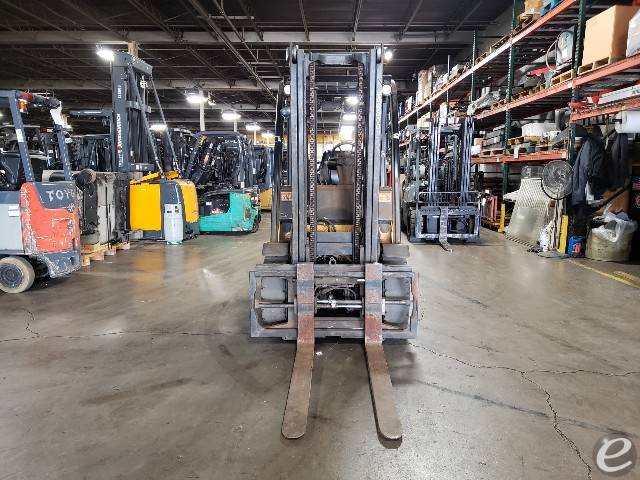 2016 Yale GTP060VXNDSV089 Dual Fuel Forklift - 123Forklift