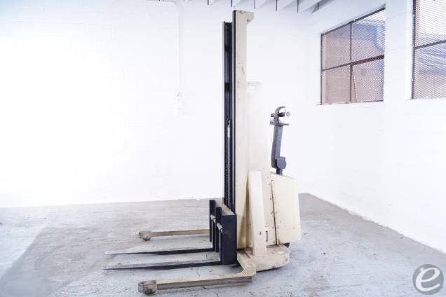 1995 Crown 20MT Electric Forklift - 123Forklift