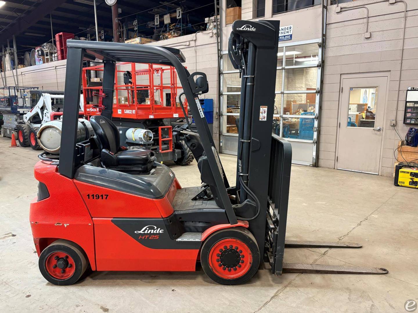 2023 Linde HT25CT