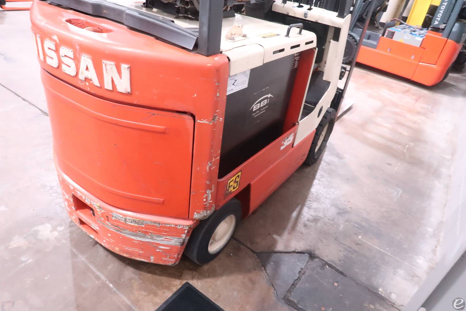 2005 Nissan                                             CSP01L18S Electric Forklift - 123Forklift