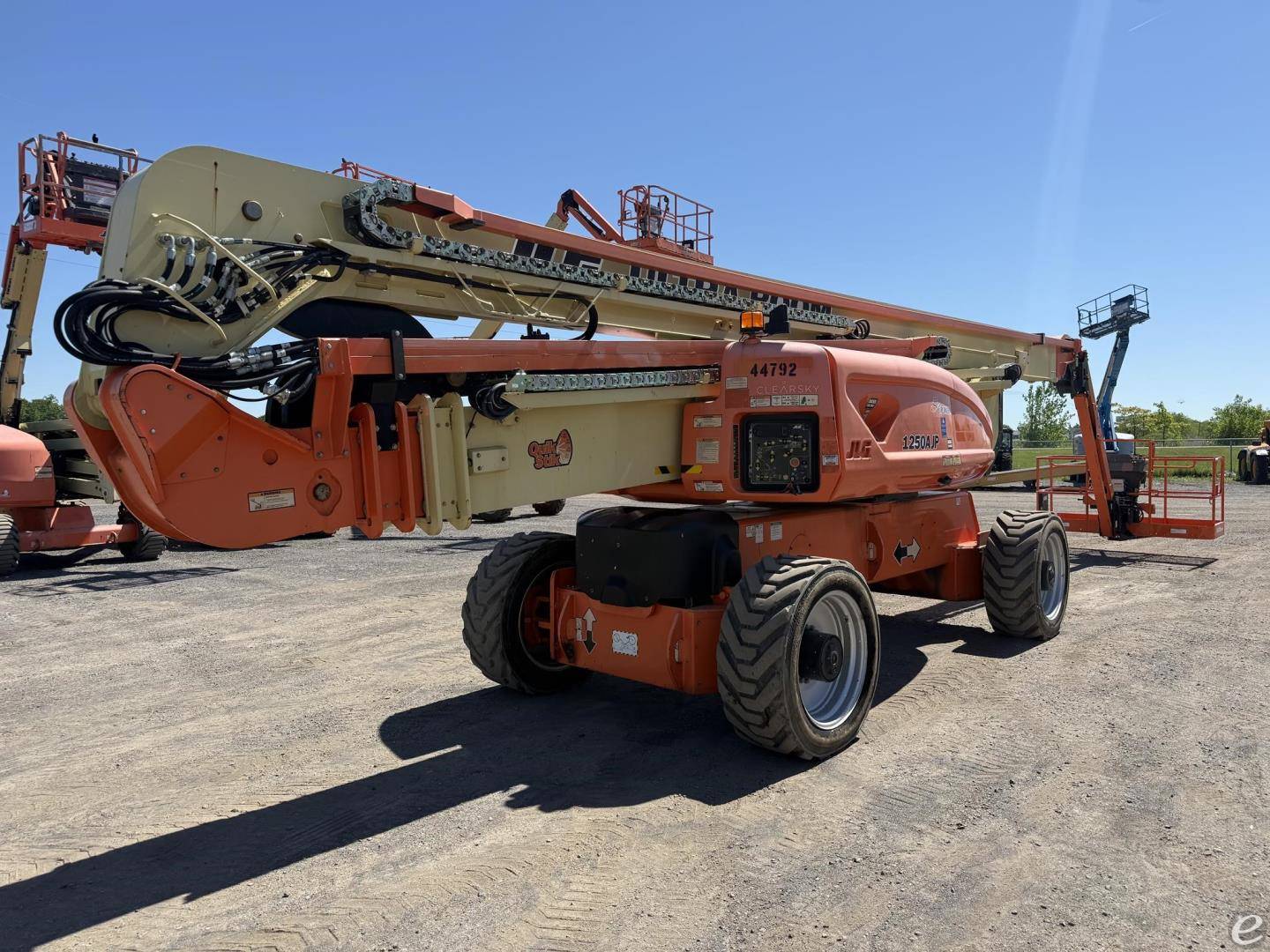 2011 JLG 1250AJP