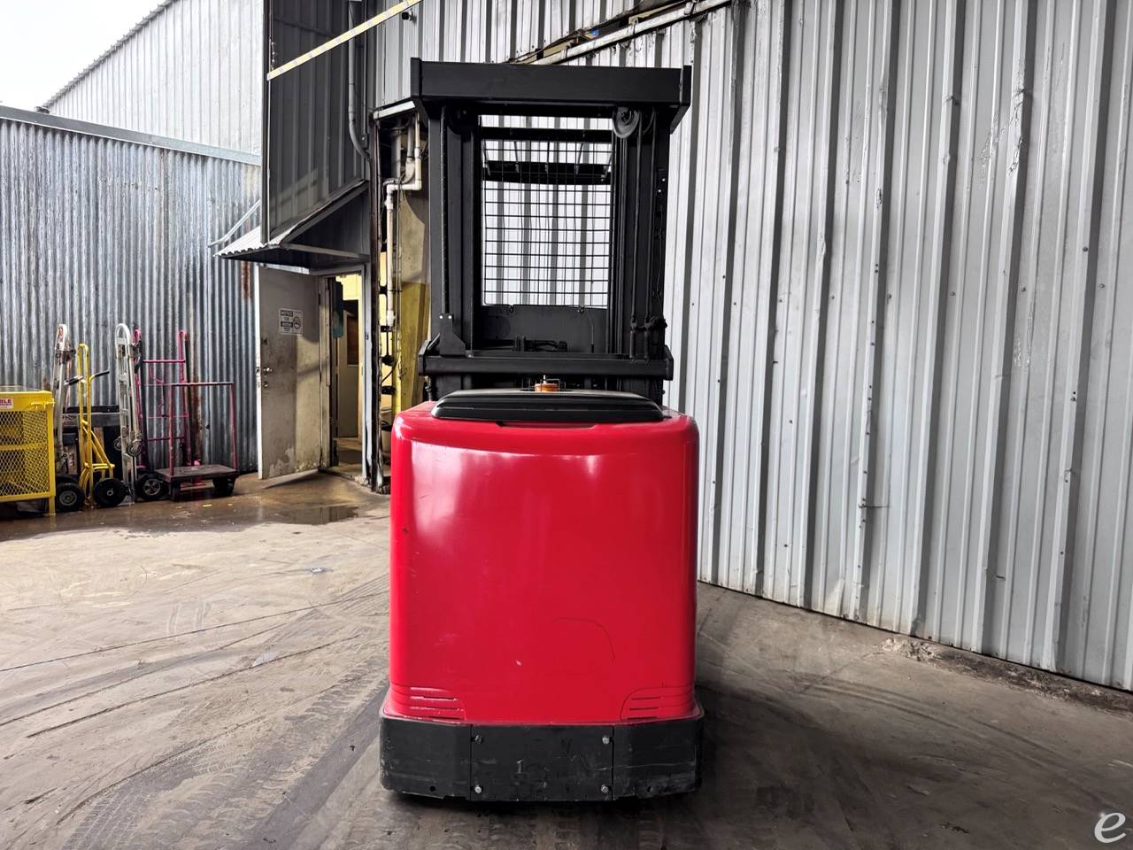 2013 Raymond 520-OPC30TT Electric Order Picker - 123Forklift