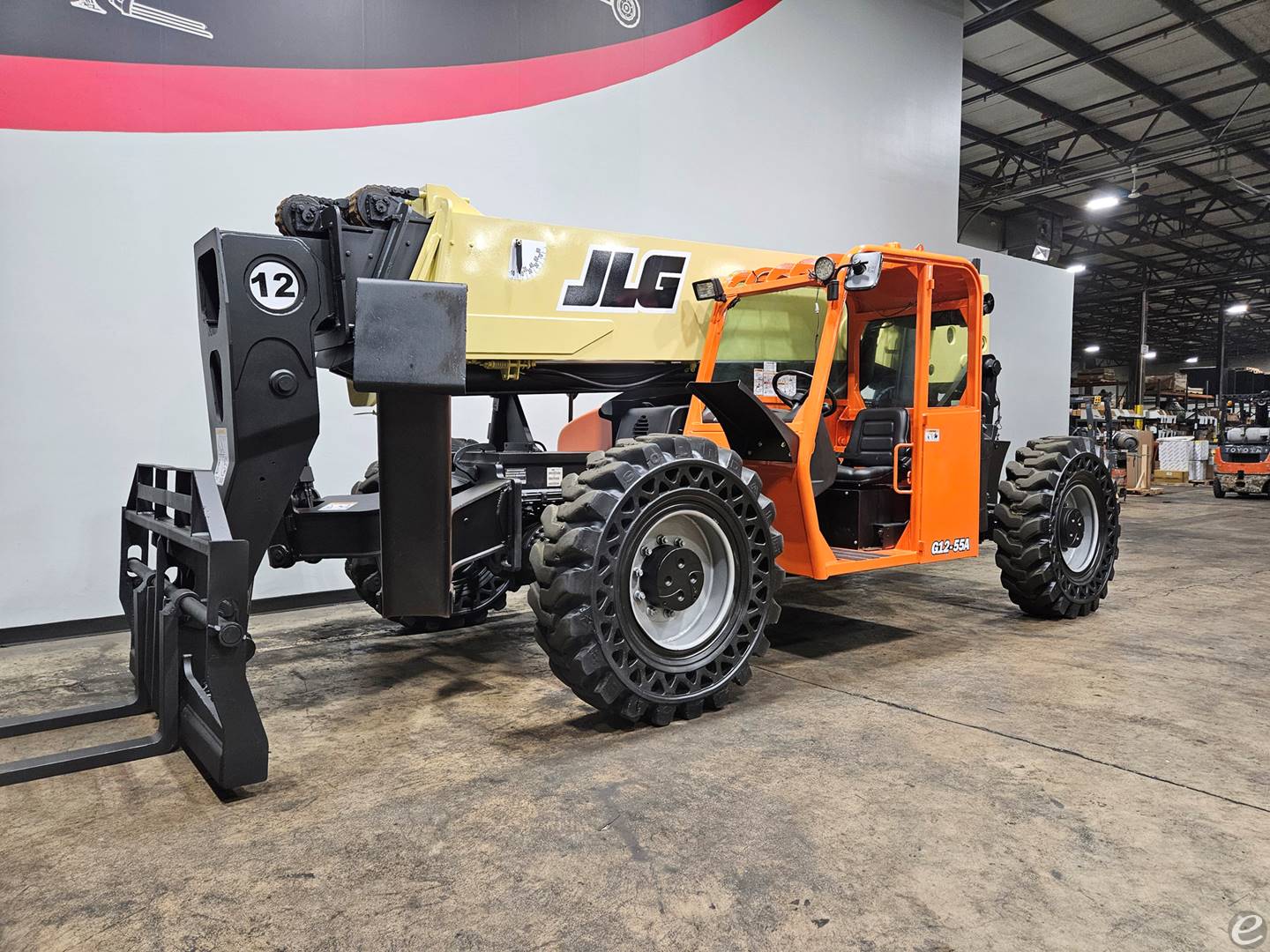 2015 JLG G12-55A