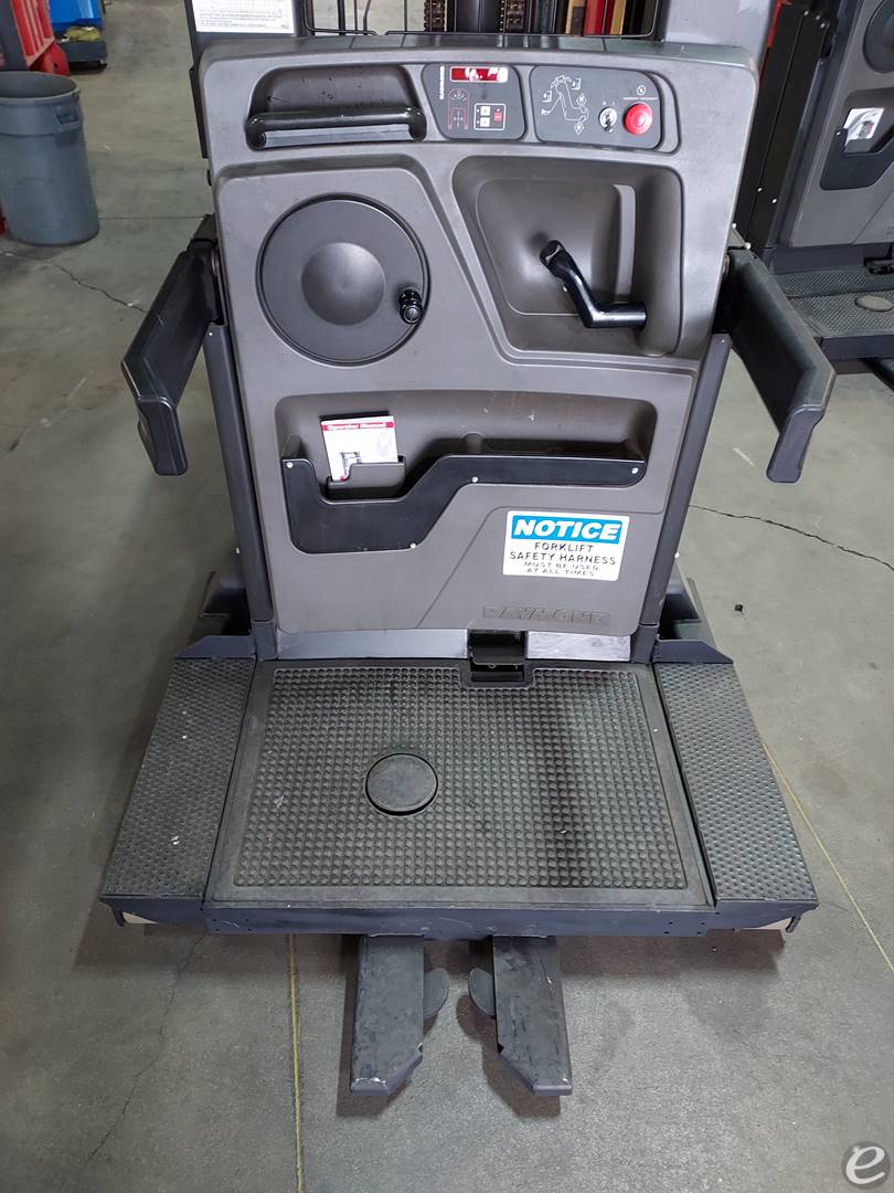 2015 Raymond 560-OPC30TT