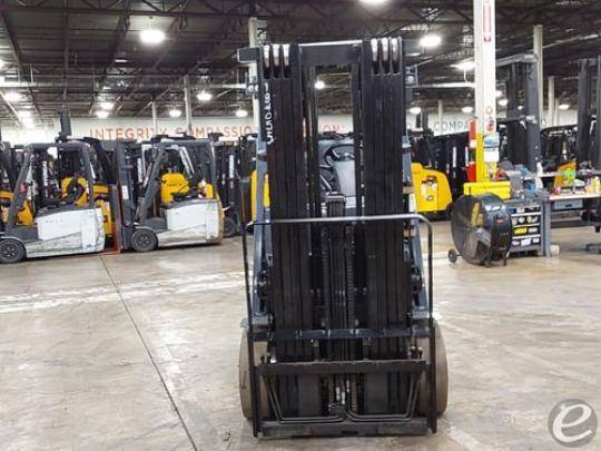 2017 Toyota 8FBCHU25 Electric Forklift - 123Forklift