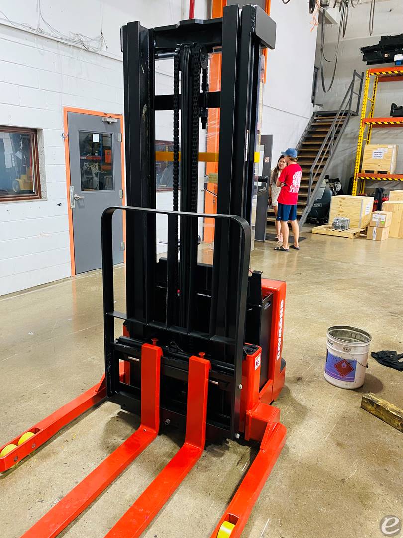 2016 Raymond RSS30 Electric Forklift - 123Forklift