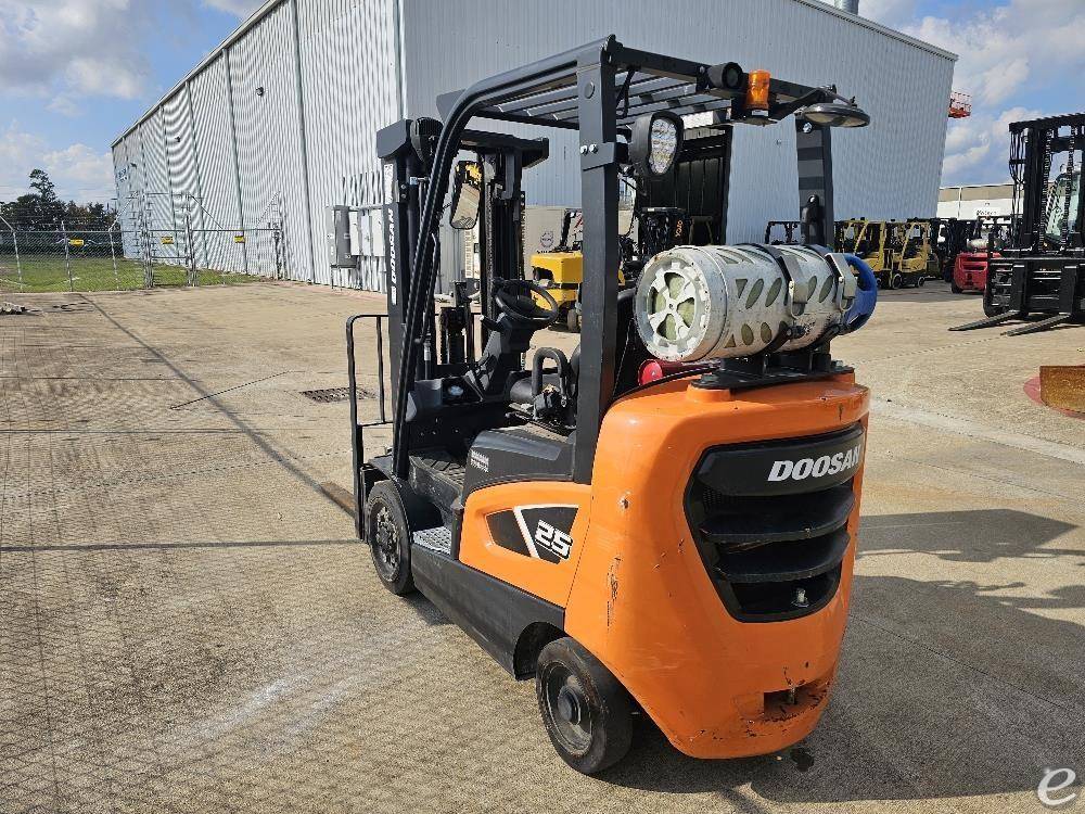 2021 Doosan GC25S-9