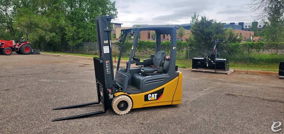 2022 Cat 2ET4000