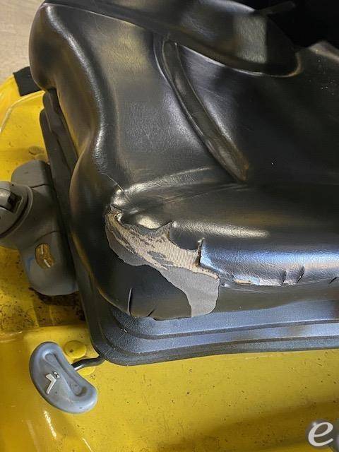2020 Hyster F010V03278U