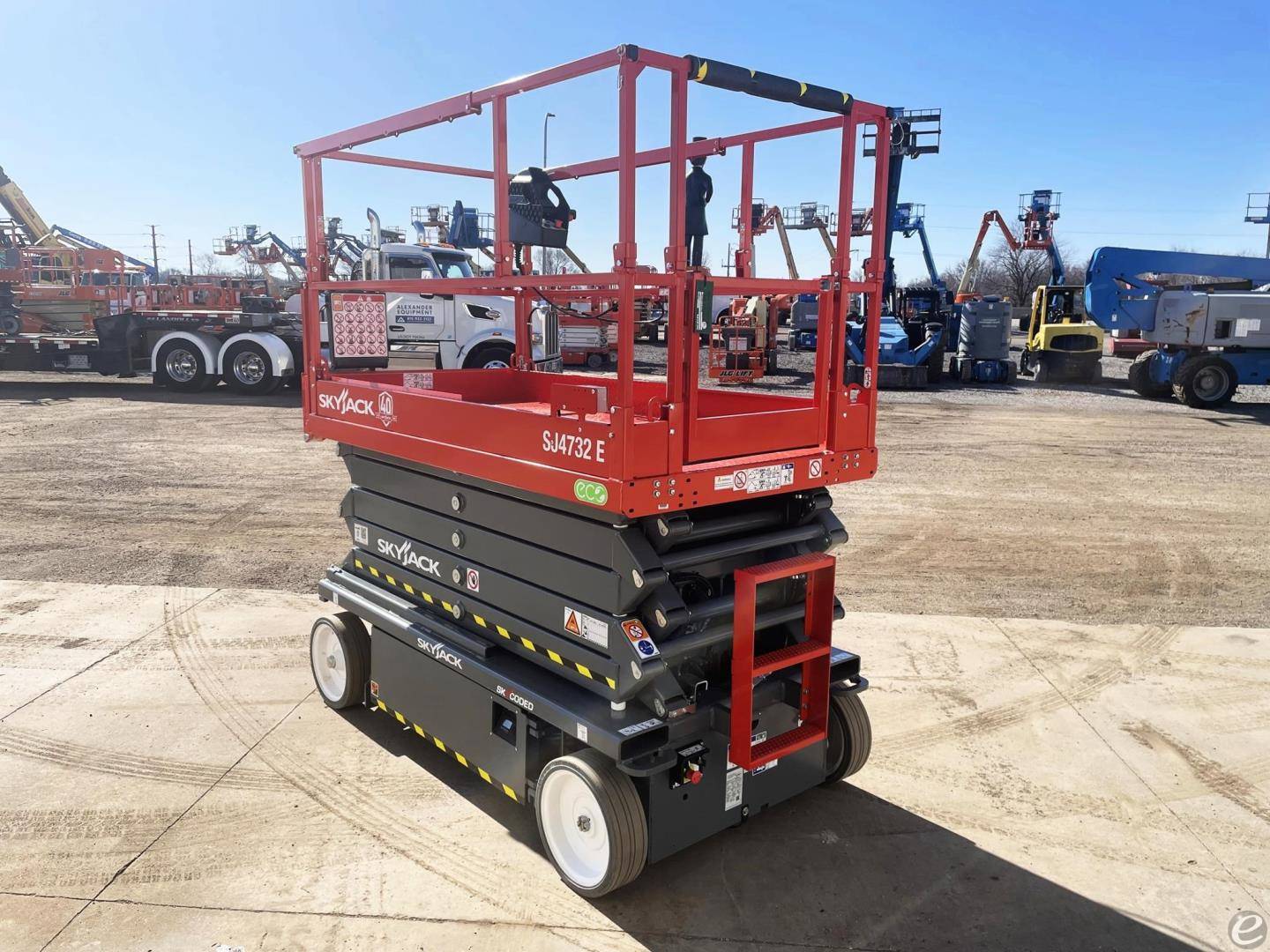 2025 Skyjack SJ4732E