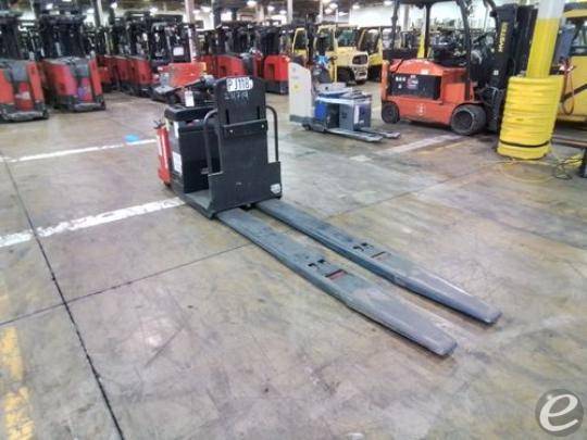 2015 Raymond 8510