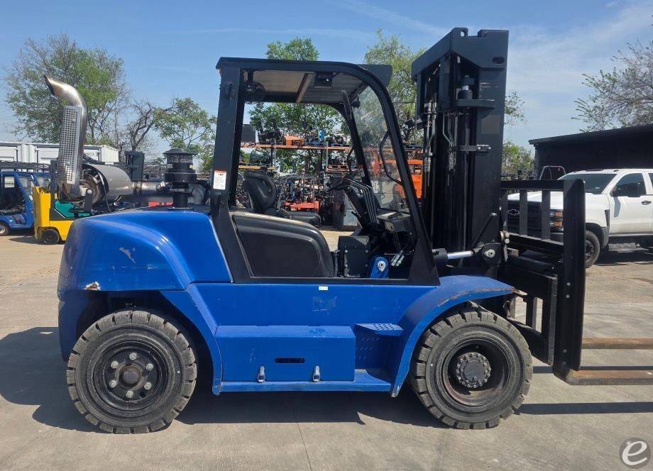 2022 Viper Lift Trucks FD70