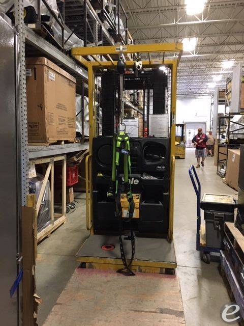 2008 Yale OSO30EC