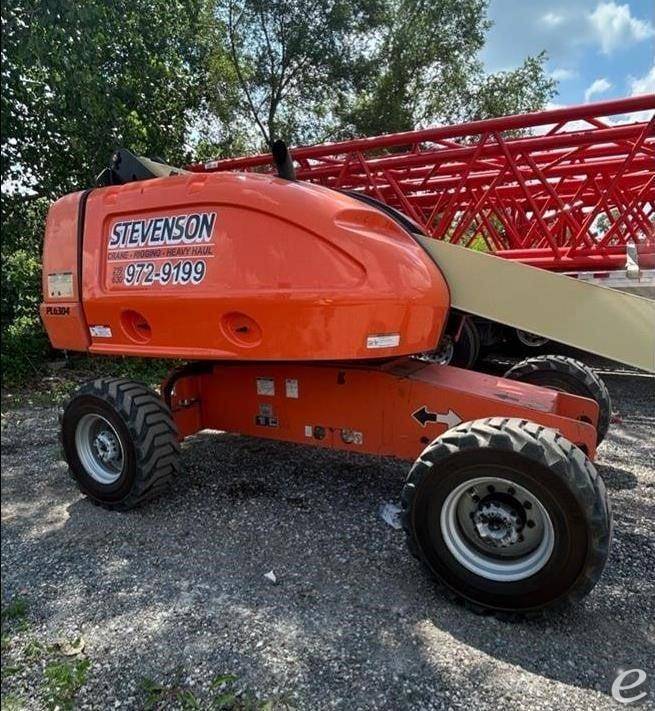 2016 JLG 400S