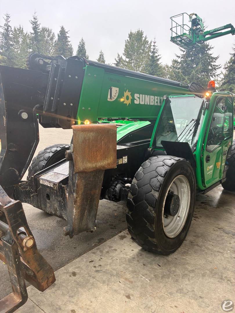 2018 JLG 1255