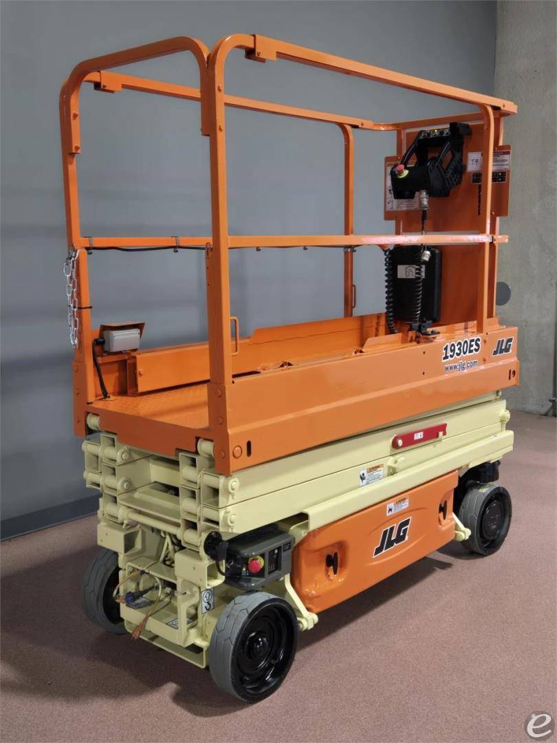 2017 JLG 1930ES Electric Scissor Lift - 123Forklift