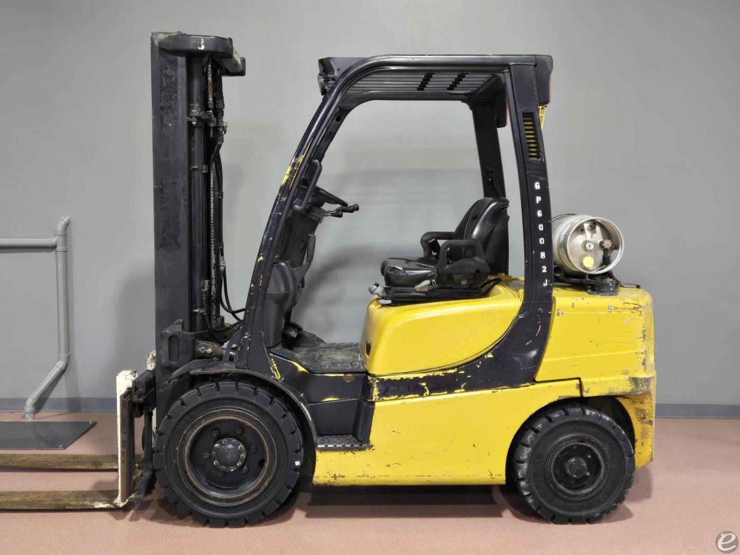 2011 Hyster H60FT Pneumatic Tire Forklift
