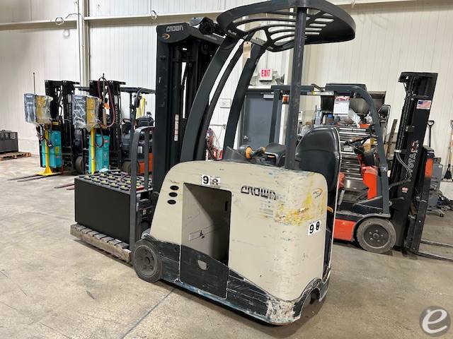 2020 Crown RC5535-35 Electric Forklift - 123Forklift