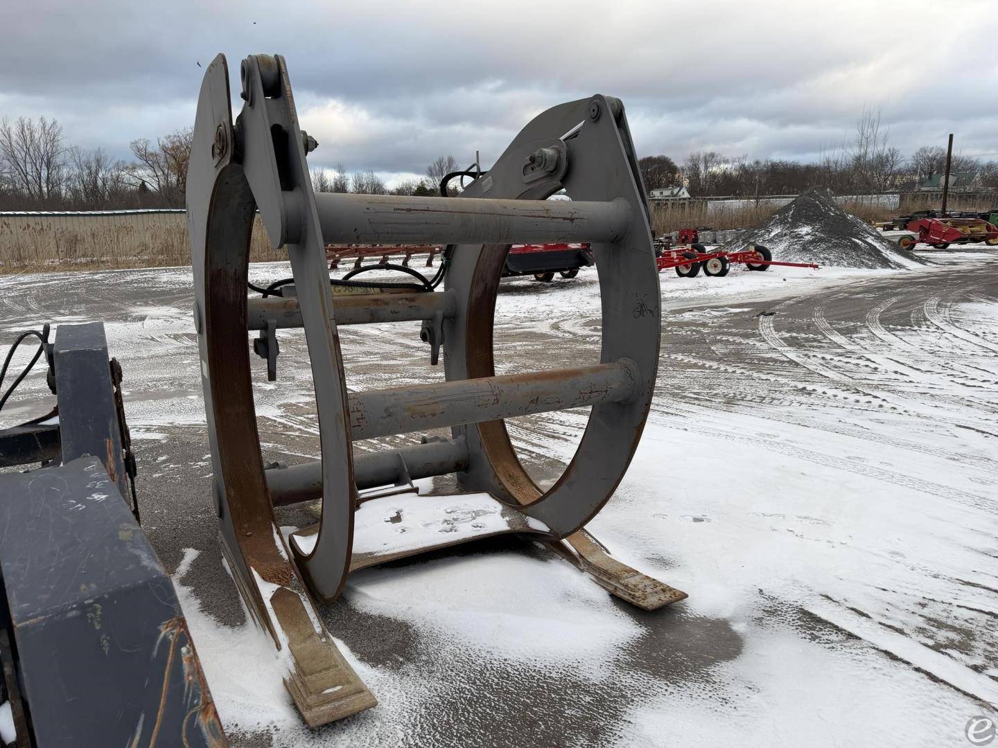 LOG GRAPPLE