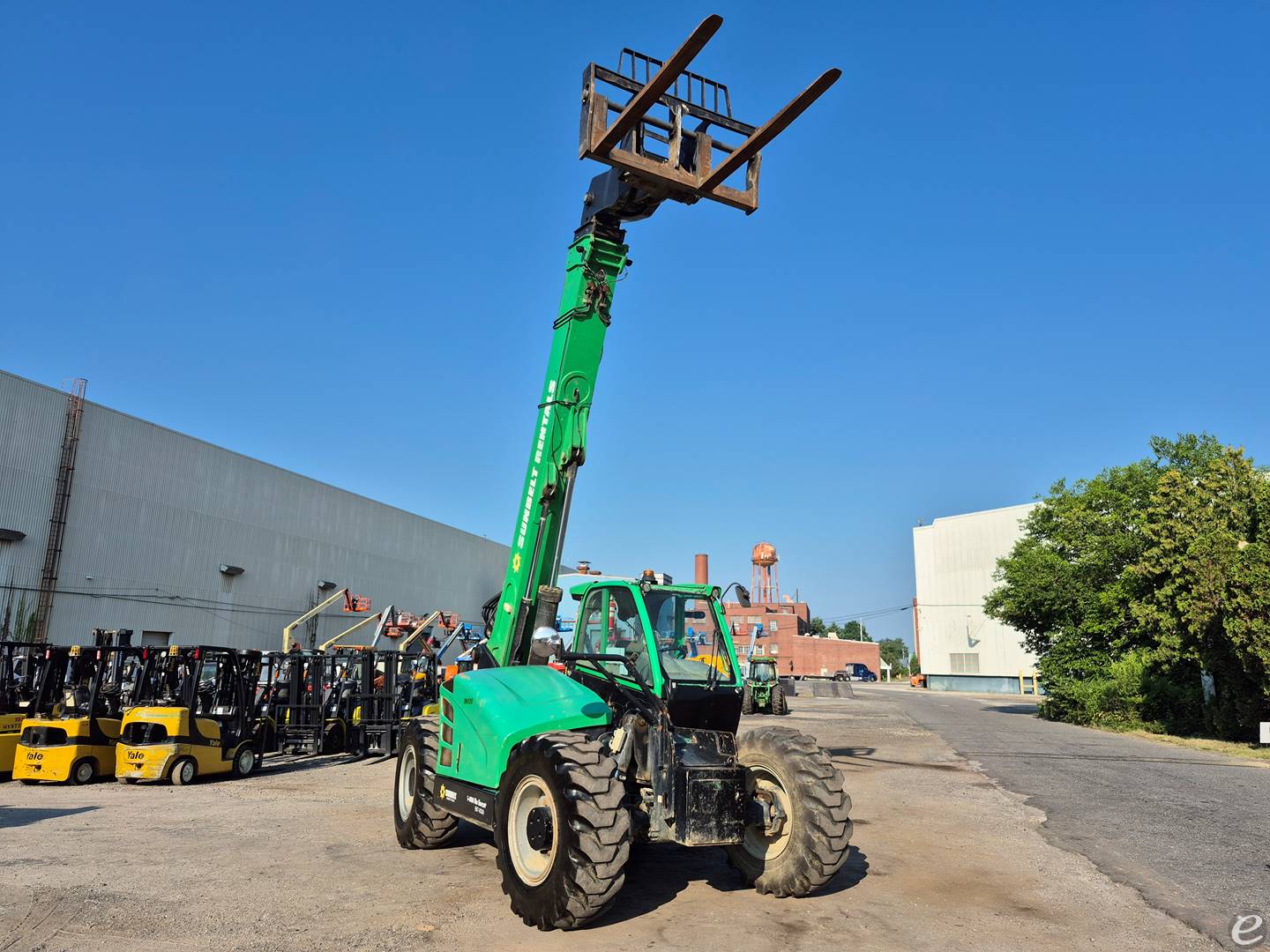 2017 JLG 1644