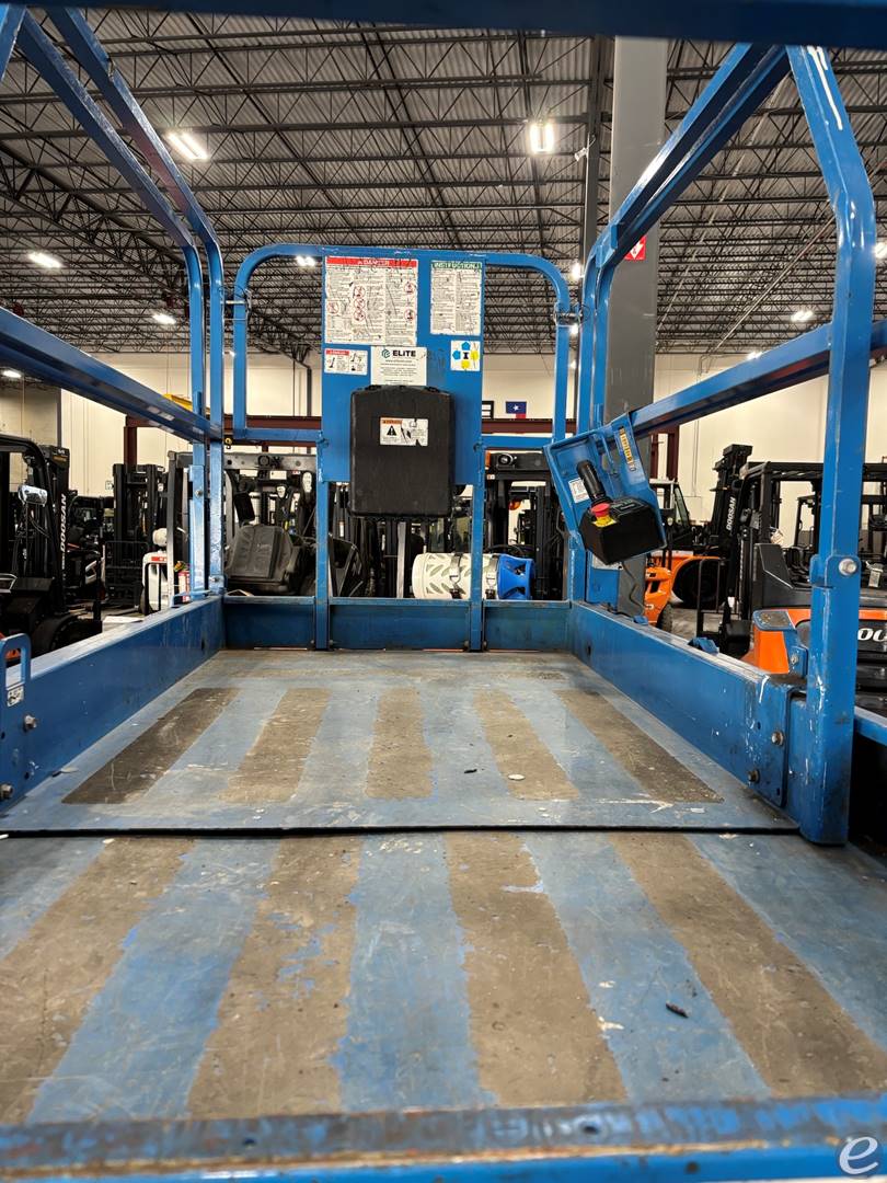 2018 Genie GS3246