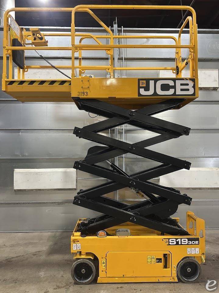 2022 JCB S1930E Electric Scissor Lift - 123Forklift