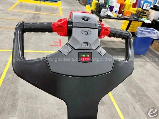 2020 Raymond 8410 Electric Forklift...
