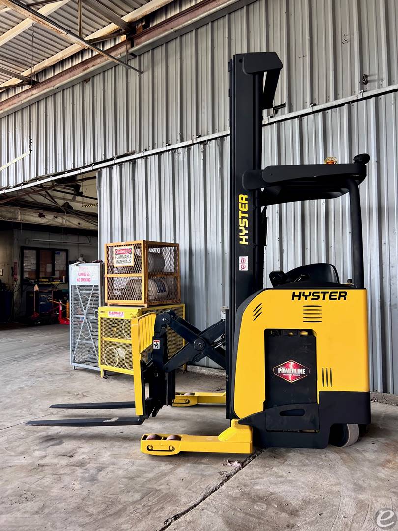 2008 Hyster N35ZR Electric Reach Truck - 123Forklift