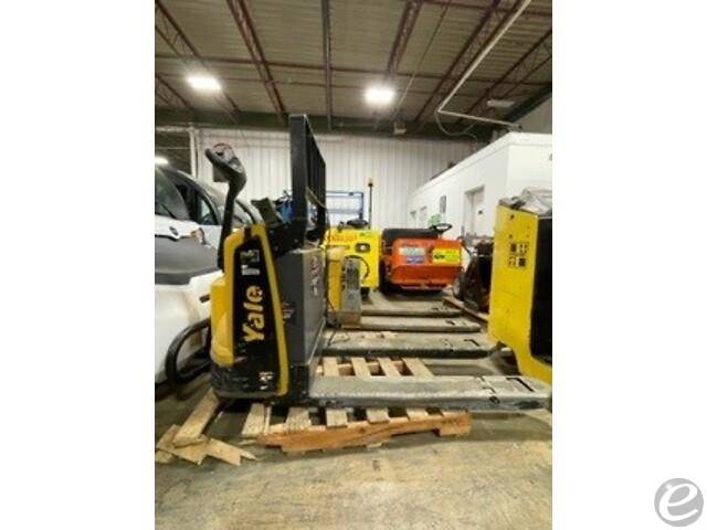 2015 Yale MPB045VG Electric Forklif...