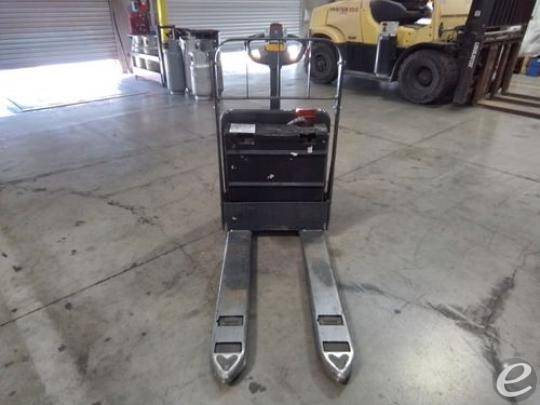2018 Unicarriers WLXT2W7S22V Electric Forklift - 123Forklift
