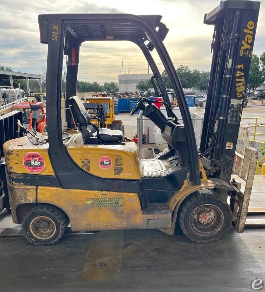 2016 Yale GLP050LXs