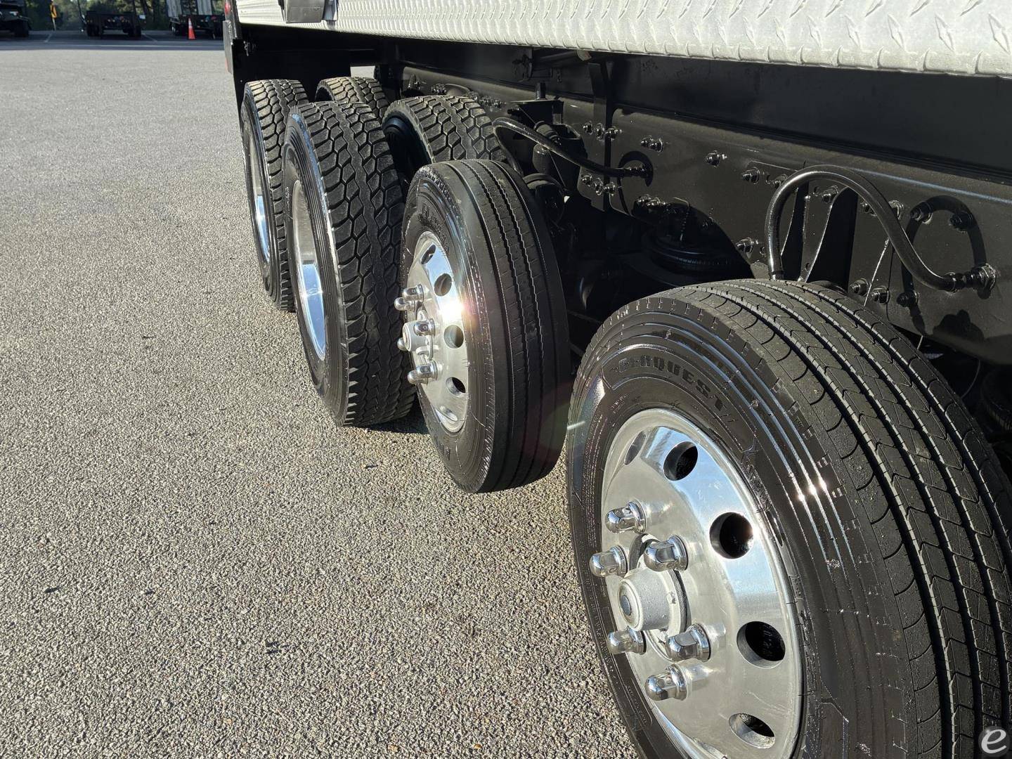 2023 Freightliner 108SD