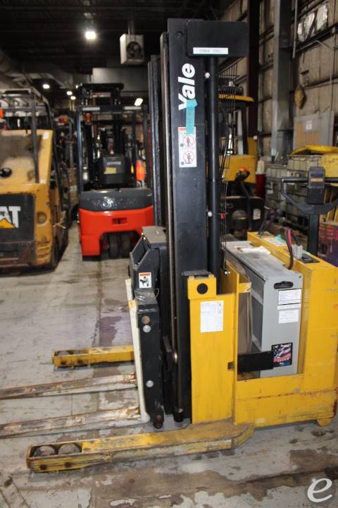 1998 Yale MRW020LCN12TS077